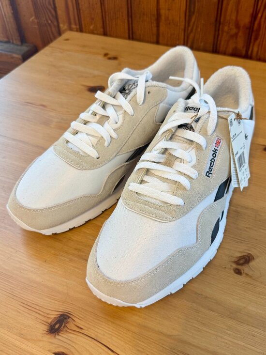Reebok Other - Reebok Classics